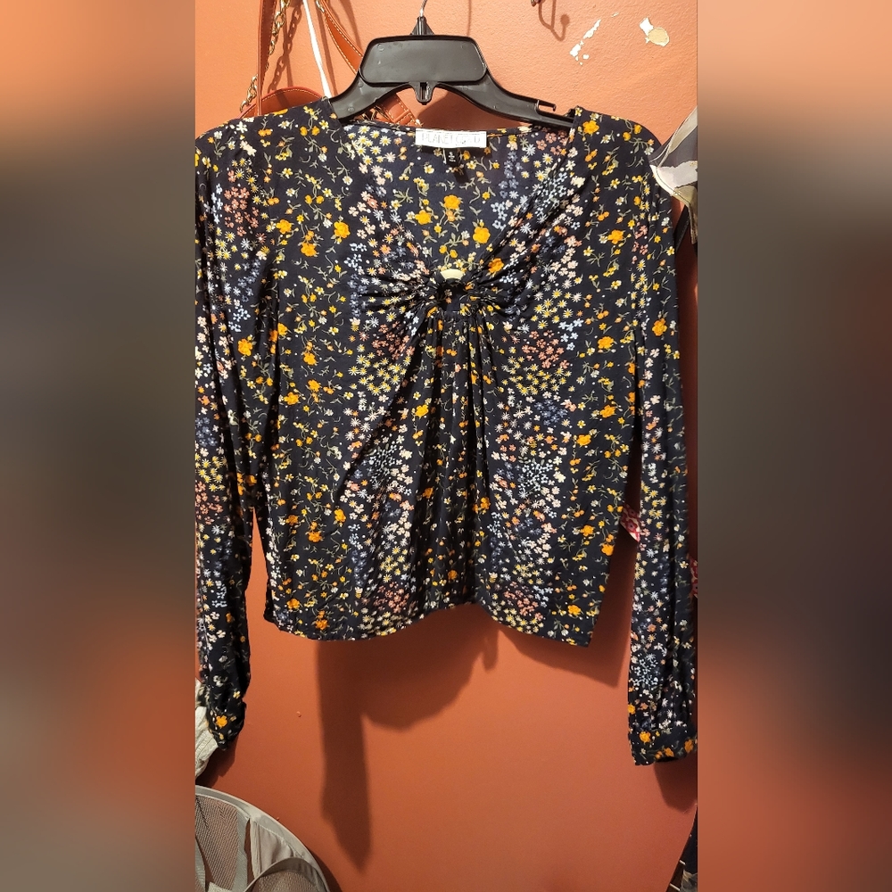 Floral black long sleeve top